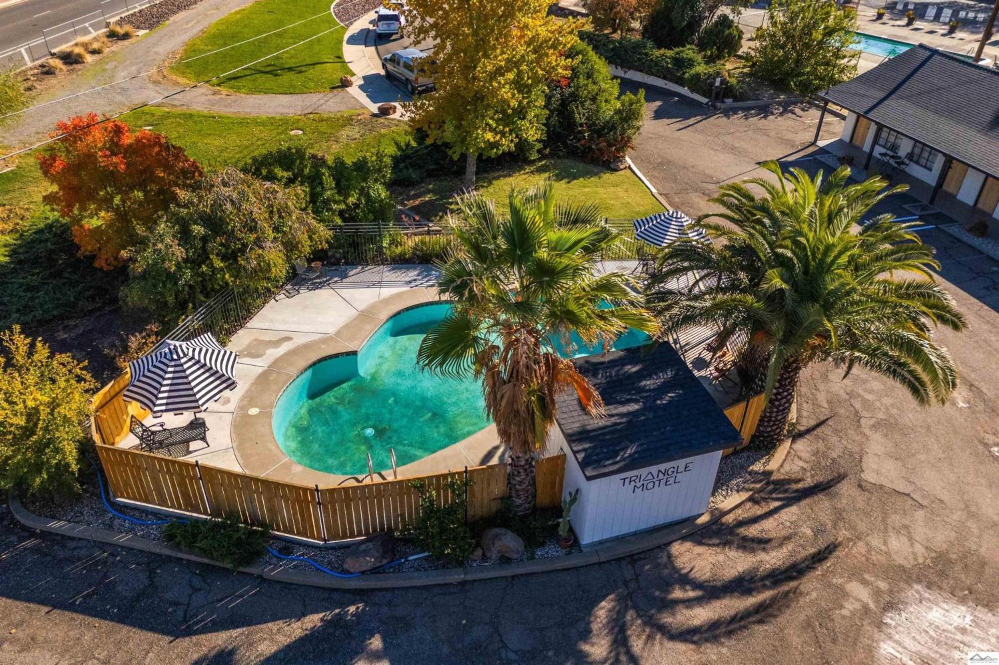 Triangle Motel Red Bluff Eksteriør billede
